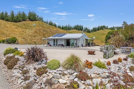 Photo of property in 135 Bensemann Road, Upper Moutere, 7175