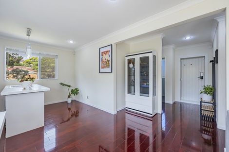 Photo of property in 22 Merriefield Avenue, Forrest Hill, Auckland, 0620