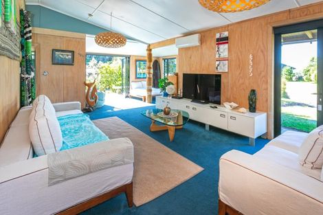 Photo of property in 7 Pye Place, Hot Water Beach, Whitianga, 3591