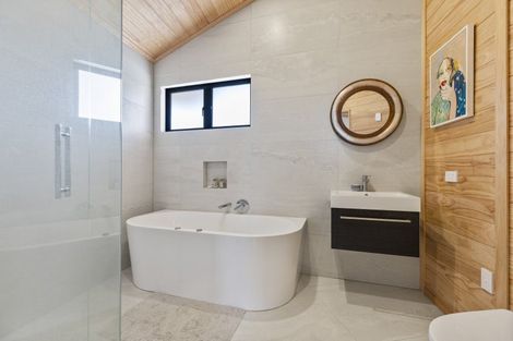 Photo of property in 1 Fern Lane, Ohakune, 4625