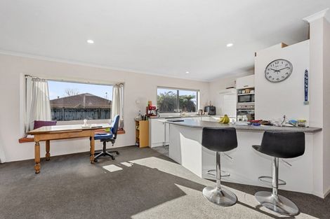 Photo of property in 10 Glencoe Place, Nawton, Hamilton, 3200