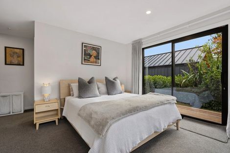 Photo of property in 28 Mcadam Drive, Jacks Point, Queenstown, 9371