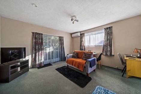 Photo of property in 158 Yaldhurst Road, Sockburn, Christchurch, 8042