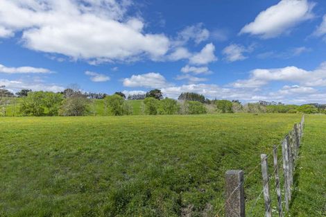 Photo of property in 219 Forestry Road, Waitoki, Kaukapakapa, 0871