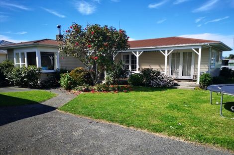 Photo of property in 2a Gebbie Road, Taradale, Napier, 4112