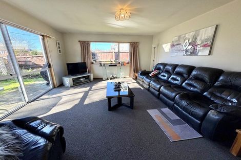 Photo of property in 2 Pannell Avenue, Avonside, Christchurch, 8061