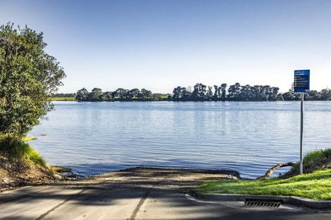 Photo of property in 26 Opouatu Avenue, Glenbrook, Waiuku, 2681