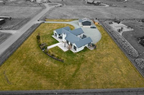 Photo of property in 2 Homestead Avenue, Twizel, 7999