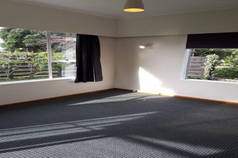 Photo of property in 8 Tahi Road, Paraparaumu Beach, Paraparaumu, 5032