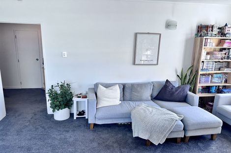 Photo of property in Hobson Court Flats, 65/70u Hobson Street, Thorndon, Wellington, 6011