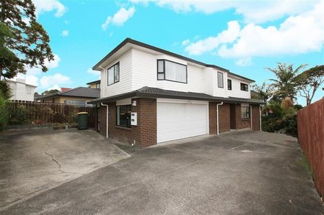 Photo of property in 103 Golf Road, New Lynn, Auckland, 0600