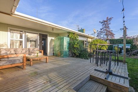 Photo of property in 15 Acacia Street, Kelvin Grove, Palmerston North, 4414