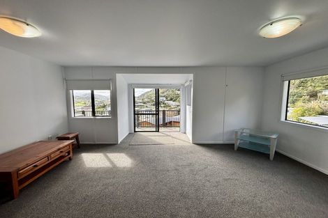 Photo of property in 15 Russell Street, Picton, 7220