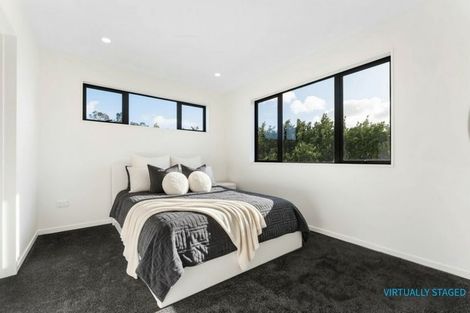 Photo of property in 15 Whiteywood Street, Westgate, Auckland, 0814