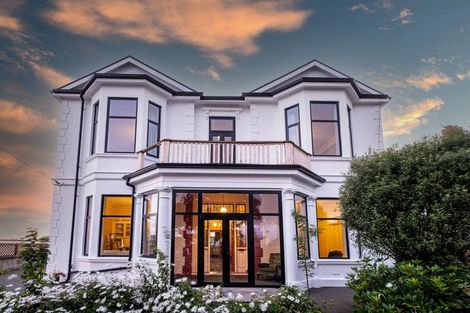 Photo of property in 18 Sheen Street, Roslyn, Dunedin, 9010