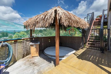 Photo of property in 9a Puriri Place, Whitianga, 3510