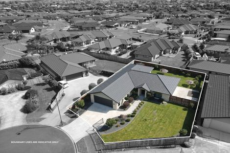 Photo of property in 15 Waltham Place, Rototuna North, Hamilton, 3210