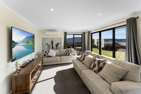 Photo of property in 32 Katania Heights, Brightwater, 7022