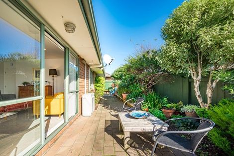 Photo of property in 7 Balmerino Grove, Waikanae, 5036