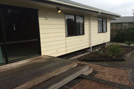 Photo of property in 3a Kelvin Road, Papakura, 2110