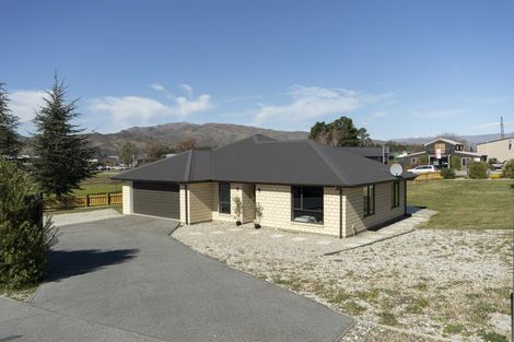 Photo of property in 35 Hosking Drive, Cromwell, 9310