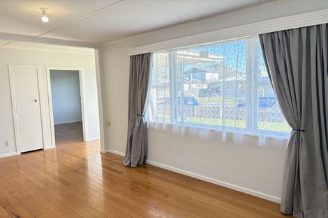 Photo of property in 509 Huia Street, Camberley, Hastings, 4120