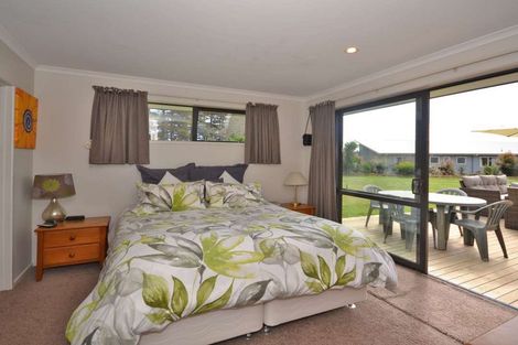 Photo of property in 10 Kotare Heights, Kerikeri, 0230