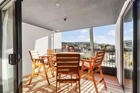 Photo of property in 202/2u Onepu Road, Kilbirnie, Wellington, 6022