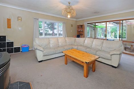 Photo of property in 141 Rathgar Road, Henderson, Auckland, 0610