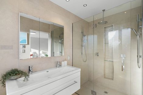 Photo of property in 311a Withells Road, Avonhead, Christchurch, 8042