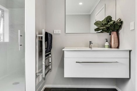Photo of property in 10 Retallick Place, Flagstaff, Hamilton, 3210