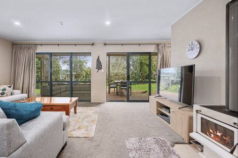 Photo of property in 3 Yasmin Lane, Kinloch, Taupo, 3377