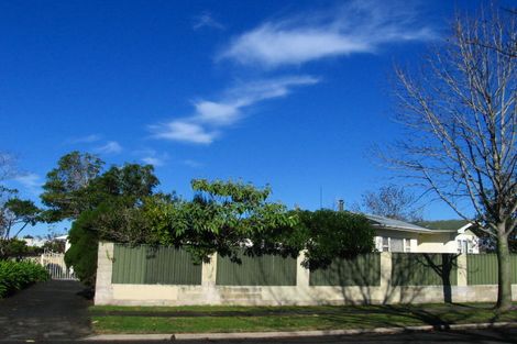 Photo of property in 12 Waterworth Avenue, Onekawa, Napier, 4110