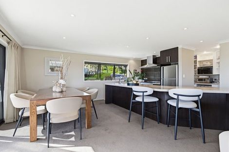 Photo of property in 64 Sereno Vista, Bellevue, Tauranga, 3110