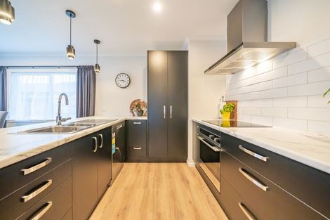 Photo of property in 9 Jack Vaughan Grove, Wainuiomata, Lower Hutt, 5014