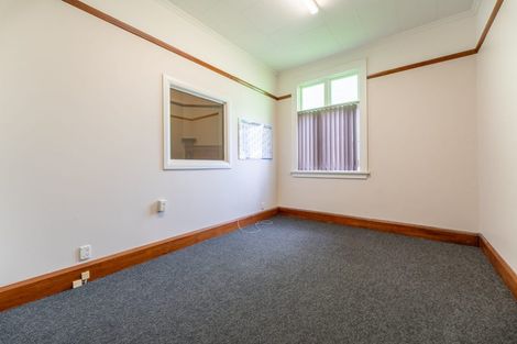 Photo of property in 334 Oriental Parade, Oriental Bay, Wellington, 6011