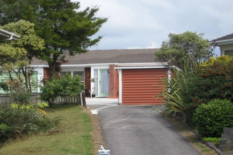 Photo of property in 1/16 Longbill Place, Glendene, Auckland, 0602