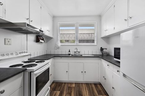 Photo of property in 22f3 Park Avenue, Titahi Bay, Porirua, 5022