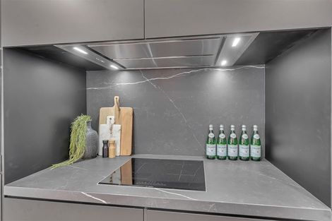 Photo of property in 15 Wai-iti Terrace, Burnside, Christchurch, 8053