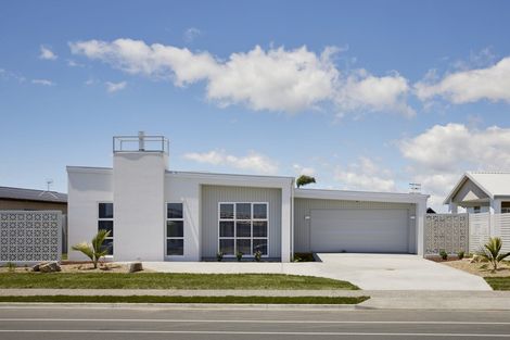 Photo of property in 16 Montiicola Drive, Papamoa Beach, Papamoa, 3118