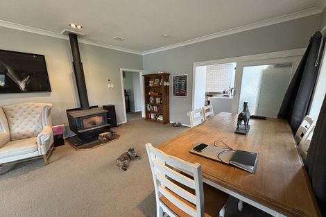 Photo of property in 112 Upper Fitzherbert Road, Wainuiomata, 5373