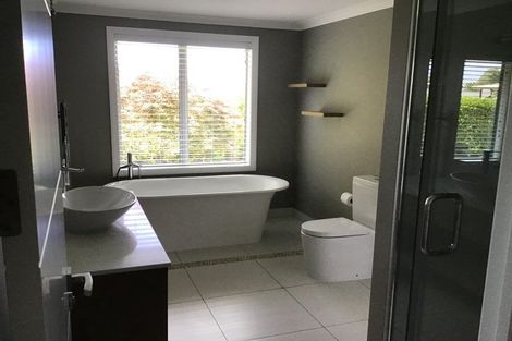 Photo of property in 198r State Highway 2 North, Bethlehem, Tauranga, 3110