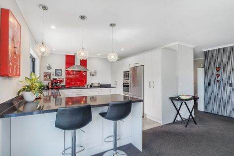 Photo of property in 28 Motukorure Parade, Cooks Beach, Whitianga, 3591