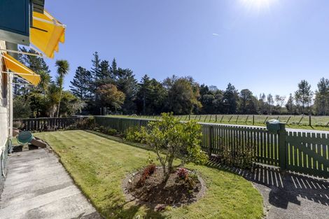 Photo of property in 25 Humphries Street, Inglewood, 4330