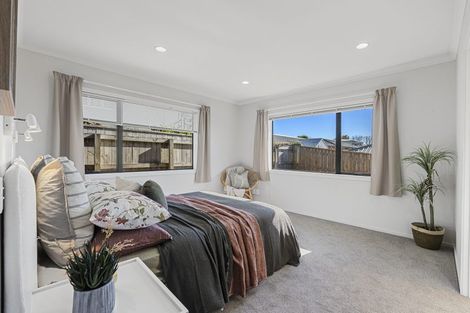 Photo of property in 11 Wilton Street, Westown, New Plymouth, 4310