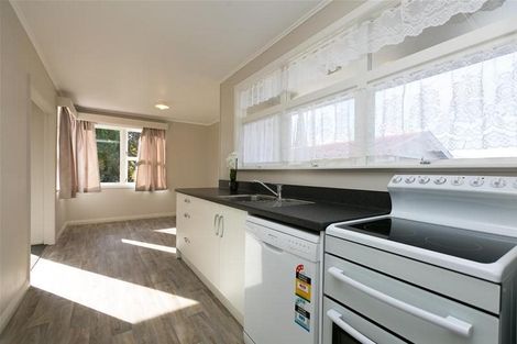 Photo of property in 23 Manawapou Road, Hawera, 4610