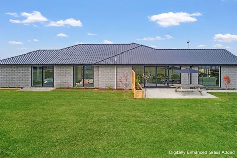 Photo of property in 12 Edgeworth Road, Darfield, 7571