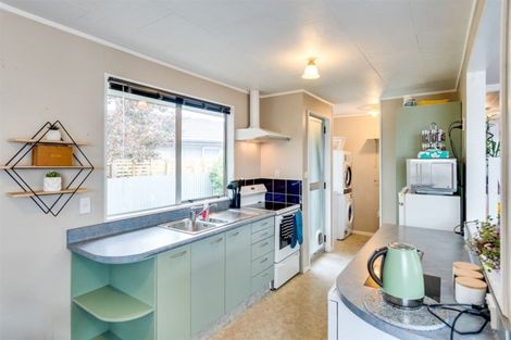 Photo of property in 4 Otatara Road, Taradale, Napier, 4112