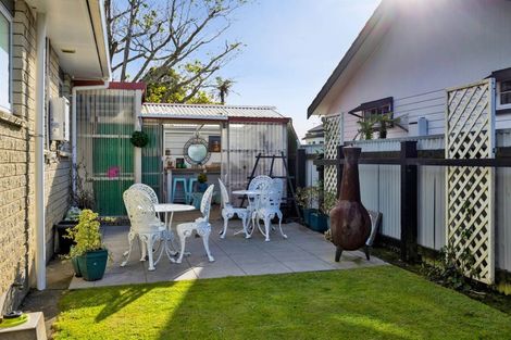 Photo of property in 24b Surrey Street, Hawera, 4610