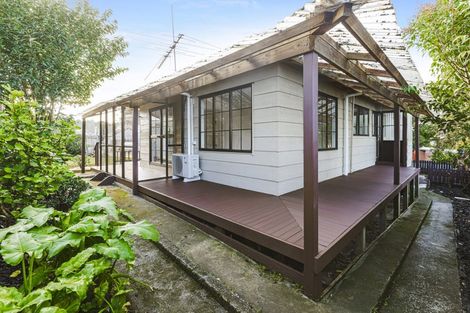 Photo of property in 2/137 Great South Road, Manurewa, Auckland, 2102
